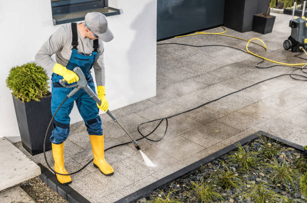 Best Commercial Pressure Washing  in Nevada, IA